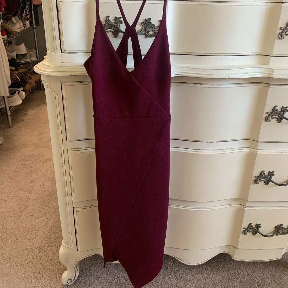 Burgundy backless dress